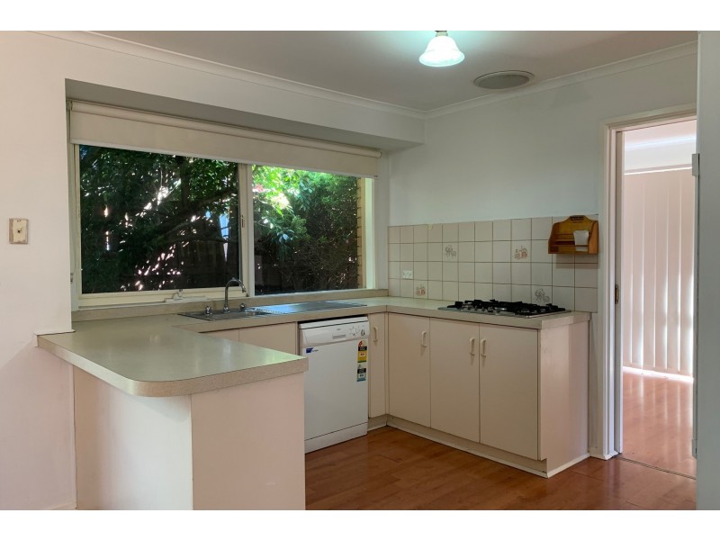 11 Bill Place, Hampton Park VIC 3976