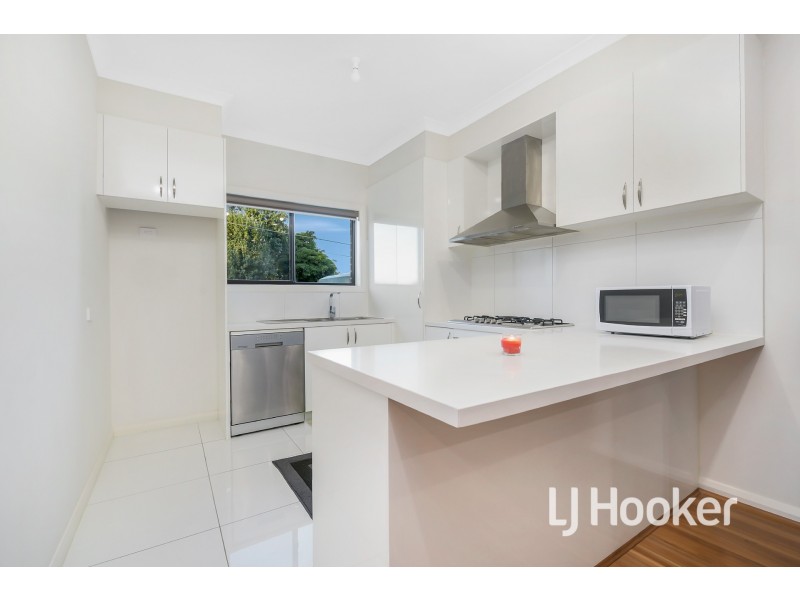 36 Booth Crescent, Dandenong North VIC 3175