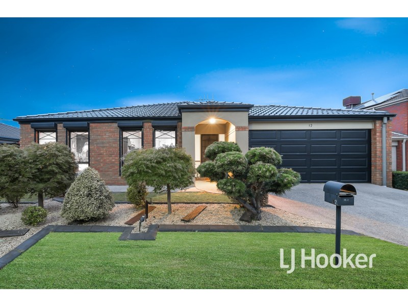 12 Oakford Rise, Hampton Park VIC 3976