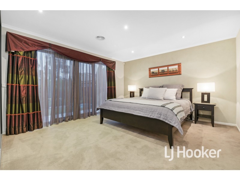 12 Oakford Rise, Hampton Park VIC 3976