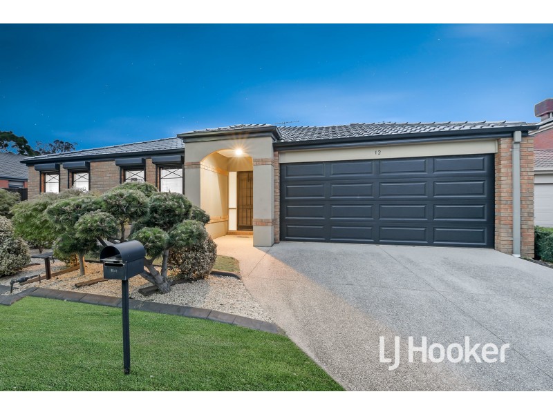 12 Oakford Rise, Hampton Park VIC 3976