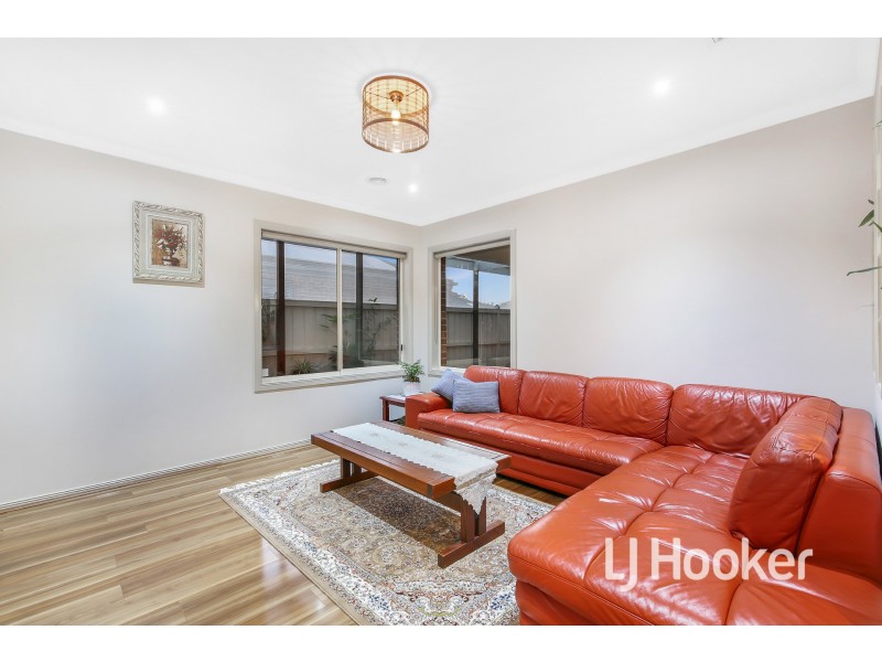 1 Marbec Place, Lyndhurst VIC 3975