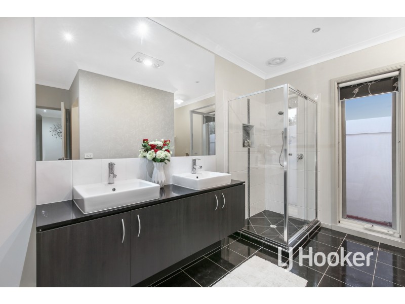 1 Marbec Place, Lyndhurst VIC 3975