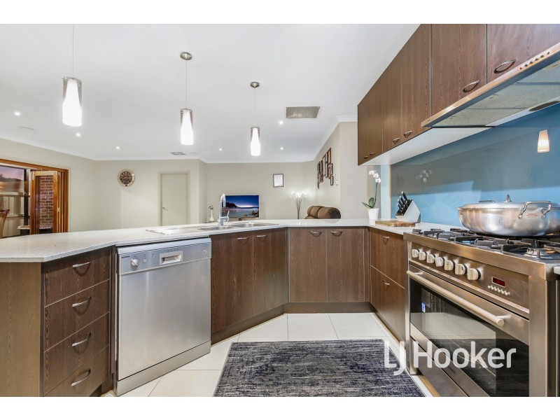 1 Marbec Place, Lyndhurst VIC 3975