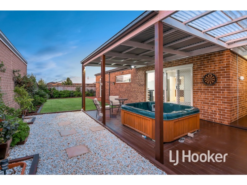 1 Marbec Place, Lyndhurst VIC 3975