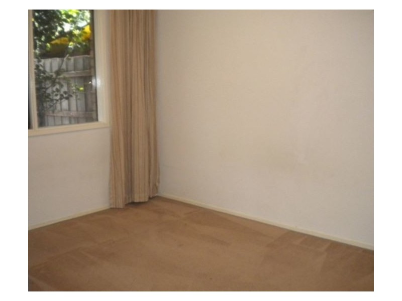 4/7 Bloom Street, Frankston VIC 3199