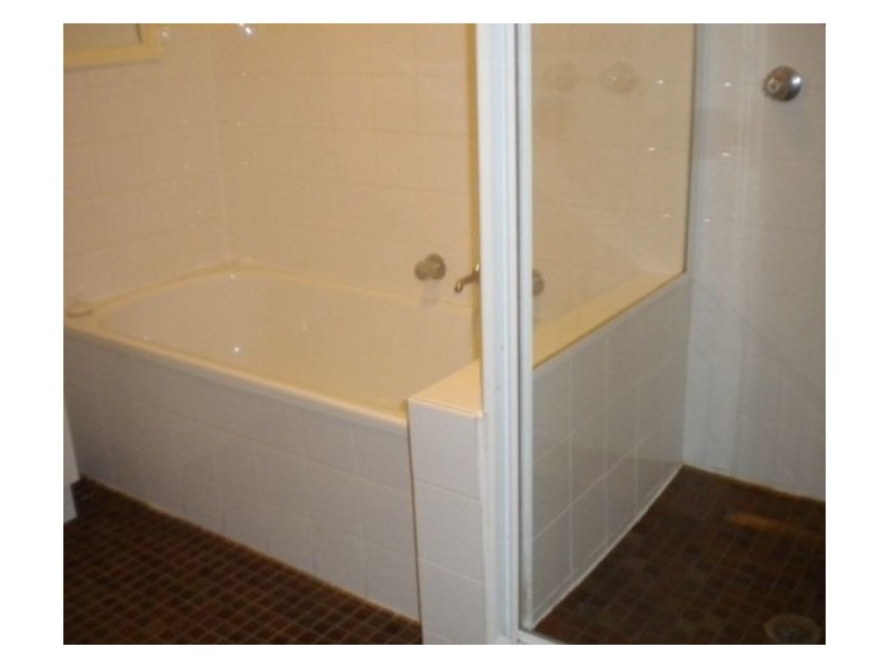 4/7 Bloom Street, Frankston VIC 3199