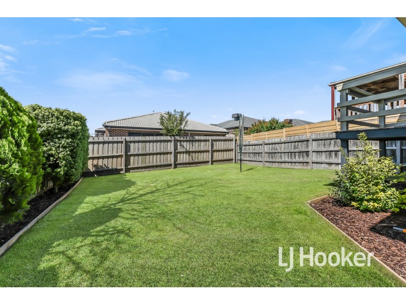 6 Cumulus Court, Hampton Park VIC 3976