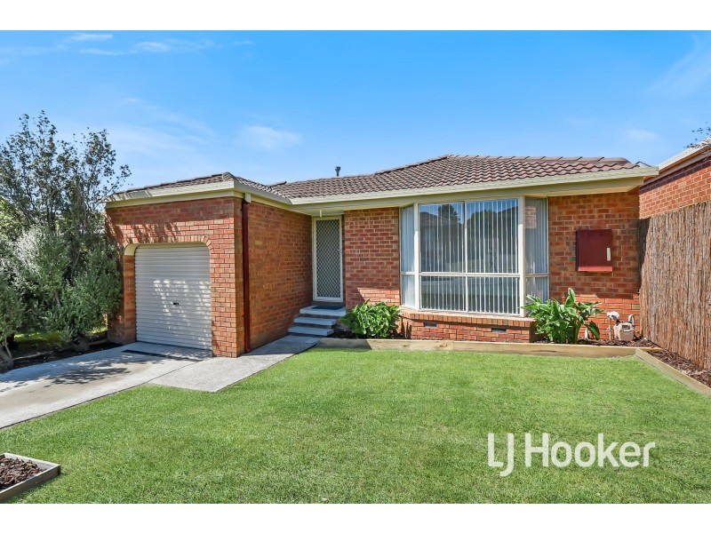 6 Cumulus Court, Hampton Park VIC 3976