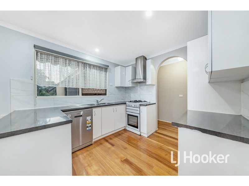 17 Pauline Court, Hampton Park VIC 3976