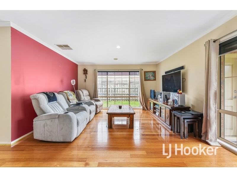 98 Central Road, Hampton Park VIC 3976