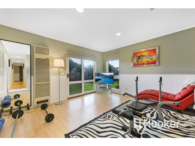 9 Phillip Court, Cranbourne North VIC 3977