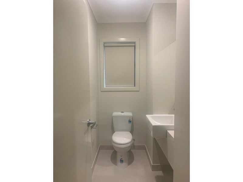 30 Fortitude Circuit, Clyde VIC 3978