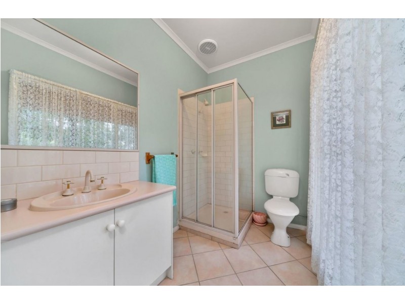 35 Collison Road, Cranbourne East VIC 3977