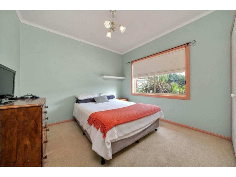 35 Collison Road, Cranbourne East VIC 3977