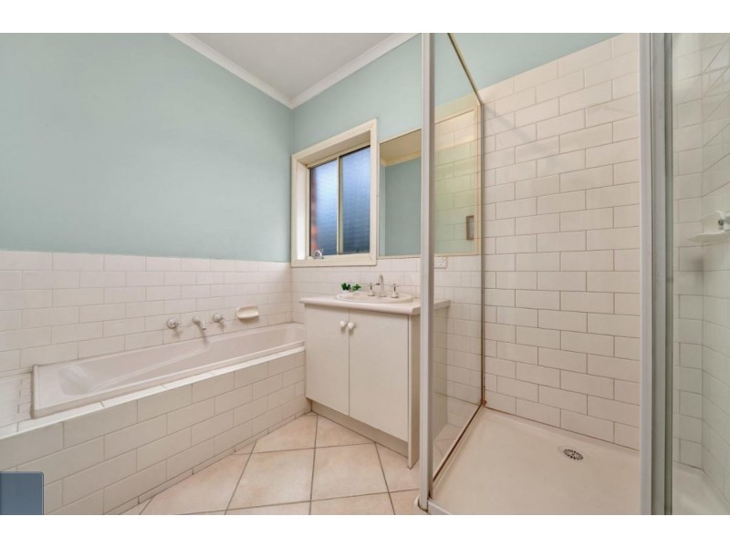 35 Collison Road, Cranbourne East VIC 3977