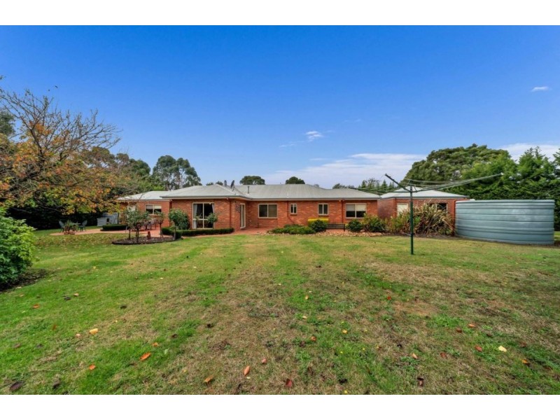 35 Collison Road, Cranbourne East VIC 3977