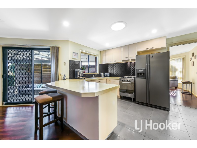 39 Garnet Close, Narre Warren VIC 3805