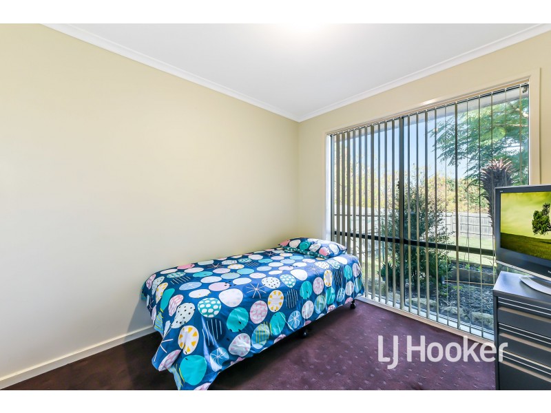 39 Garnet Close, Narre Warren VIC 3805