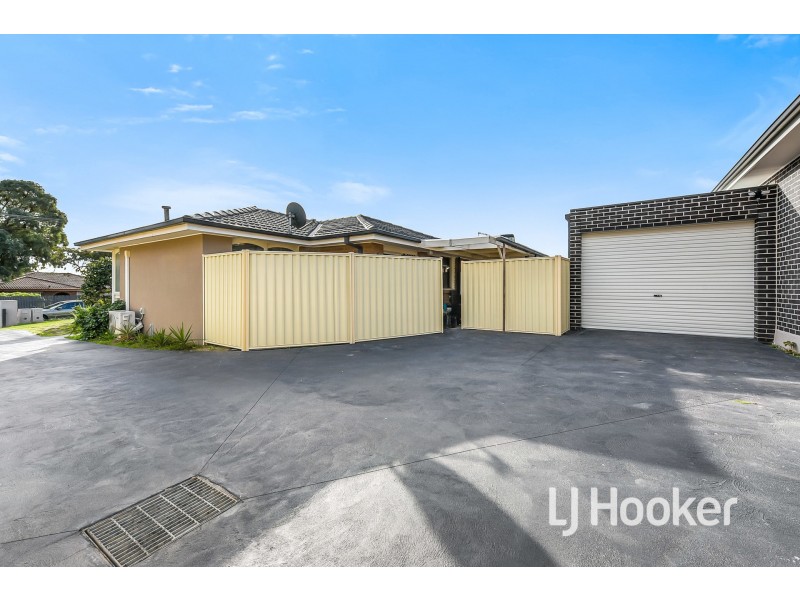 6 Sinclair Court, Hampton Park VIC 3976