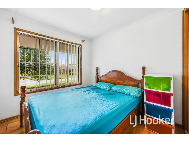 18 Cumberland Chase, Hampton Park VIC 3976