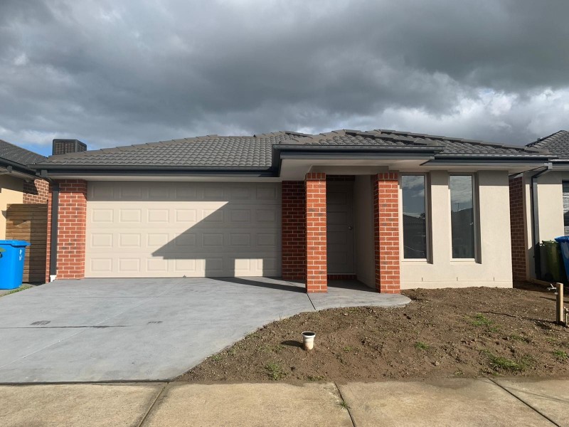 27 Limonium Crescent, Lyndhurst VIC 3975