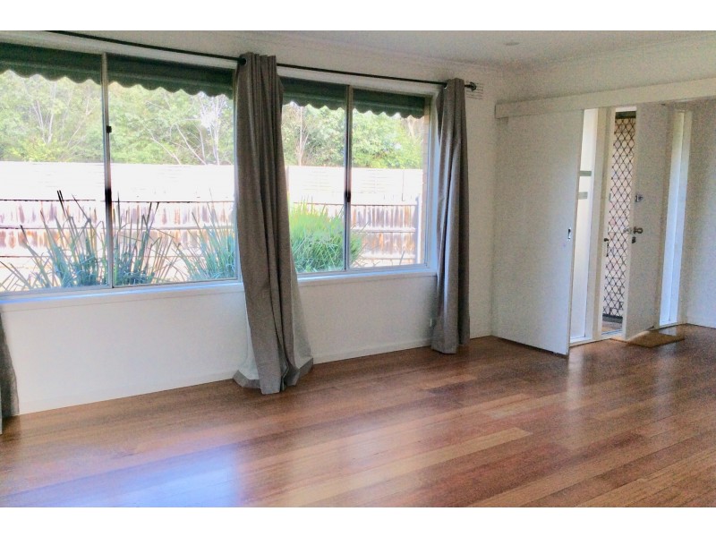 24 Naranga Crescent, Frankston VIC 3199