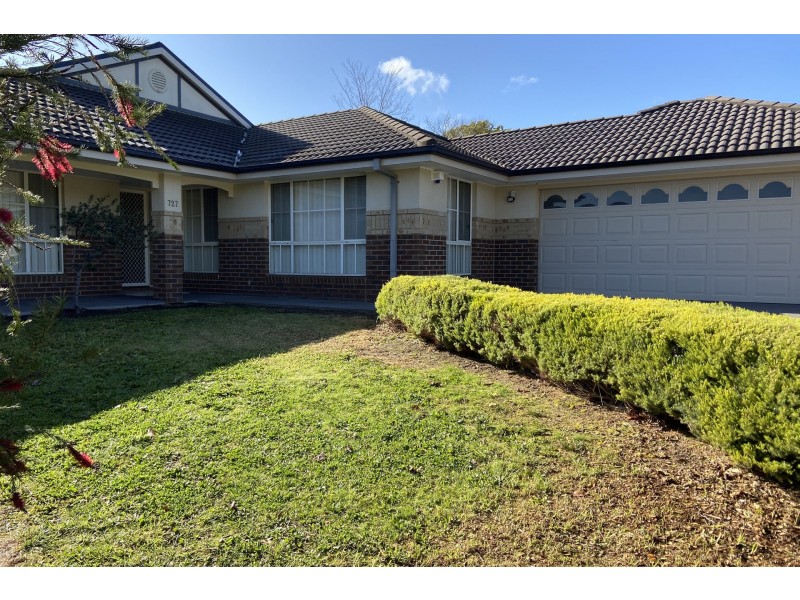 727 Glasscocks Road, Narre Warren South VIC 3805