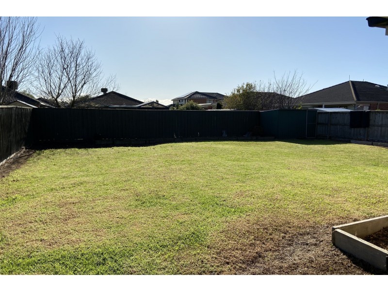 727 Glasscocks Road, Narre Warren South VIC 3805