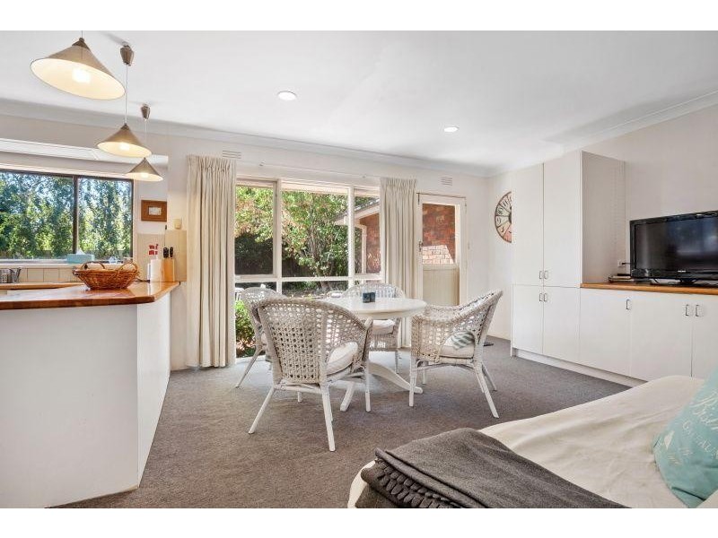 4 Cornborough Court, Frankston South VIC 3199