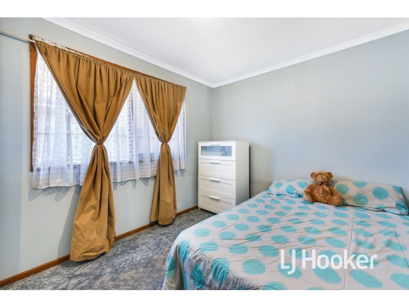 17 Simon Court, Hampton Park VIC 3976