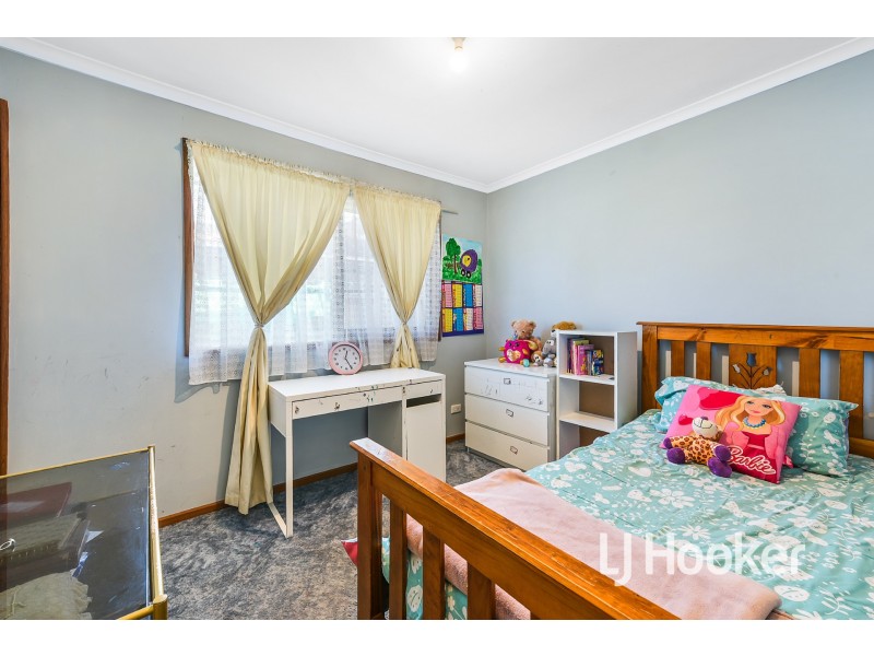 17 Simon Court, Hampton Park VIC 3976