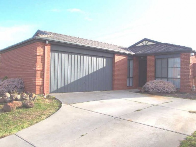 13 Springvalley Way, Narre Warren South VIC 3805