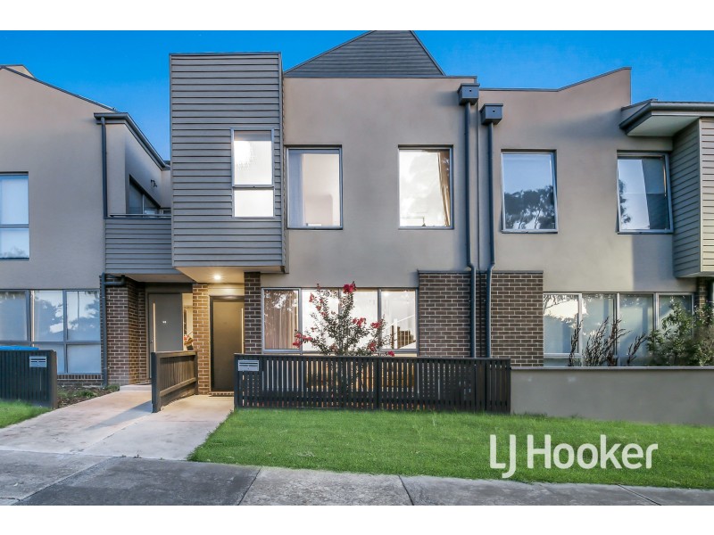 95 Lynbrook Boulevard, Lynbrook VIC 3975