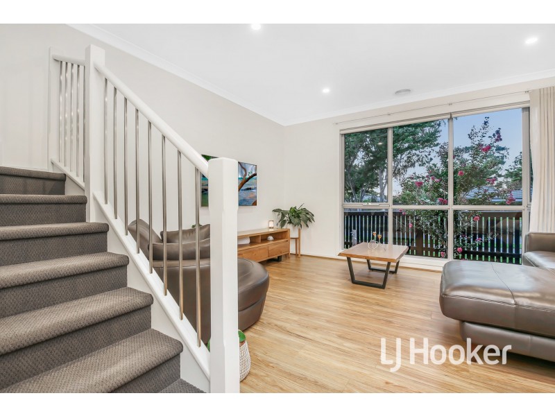 95 Lynbrook Boulevard, Lynbrook VIC 3975
