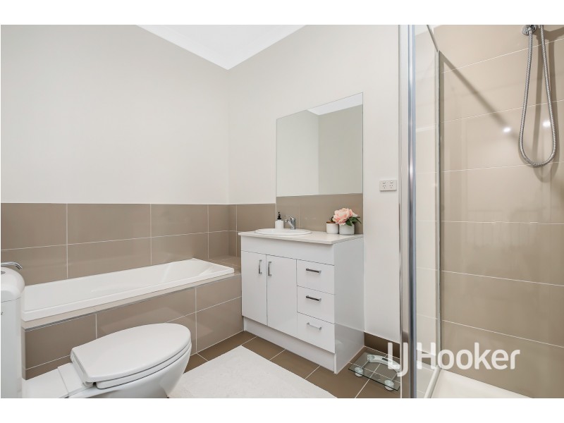 95 Lynbrook Boulevard, Lynbrook VIC 3975
