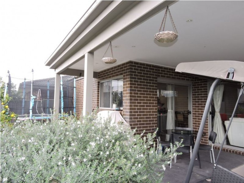 128 Alisma Boulevard, Cranbourne North VIC 3977