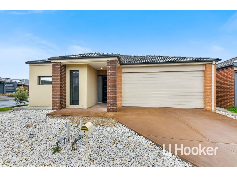 5 Tania Way, Officer VIC 3809