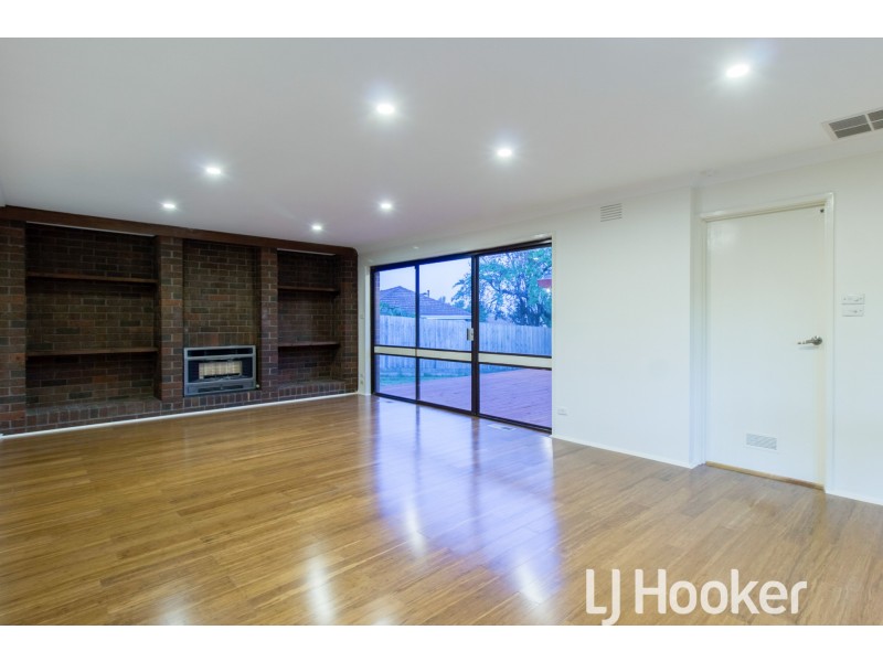 7 Highland Court, Dandenong VIC 3175