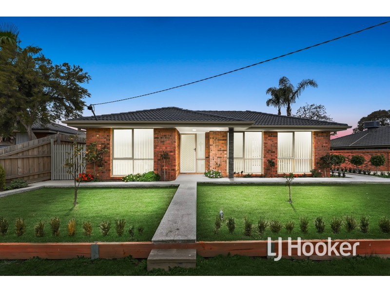 12 Carmen Court, Hampton Park VIC 3976