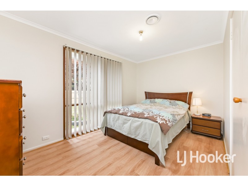 12 Carmen Court, Hampton Park VIC 3976