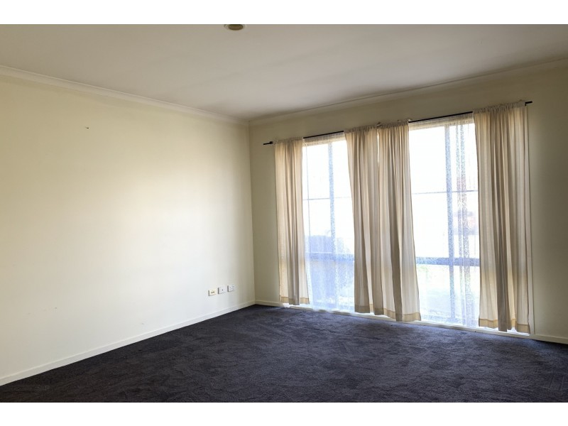 12 Greenlea Grove, Hampton Park VIC 3976