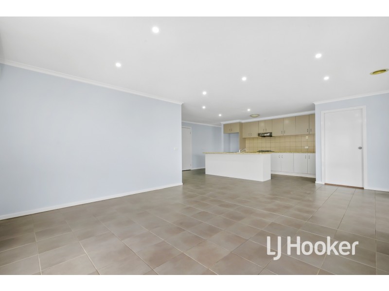 23 Central Road, Hampton Park VIC 3976