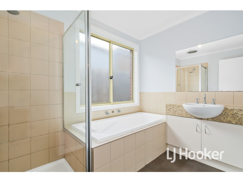 23 Central Road, Hampton Park VIC 3976