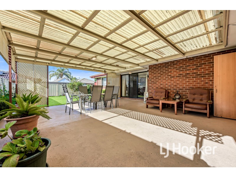 6 Donegal Way, Hampton Park VIC 3976