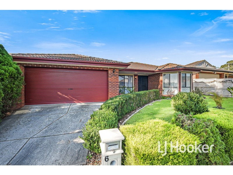 6 Donegal Way, Hampton Park VIC 3976