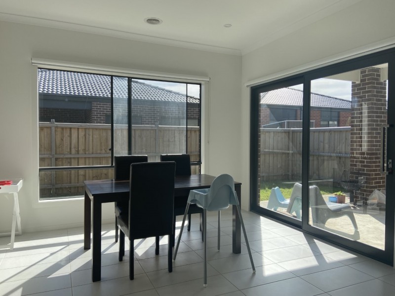 15 Orpington Drive, Clyde North VIC 3978