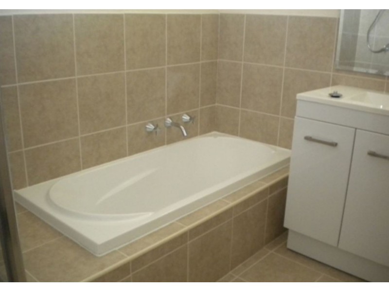 3 Agathea Court, Frankston North VIC 3200