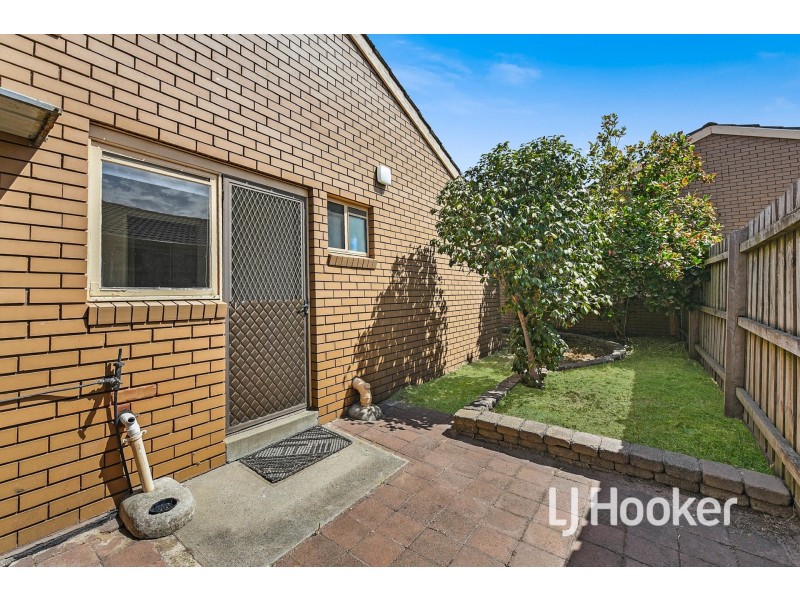 20/22 Somerville Road, Hampton Park VIC 3976