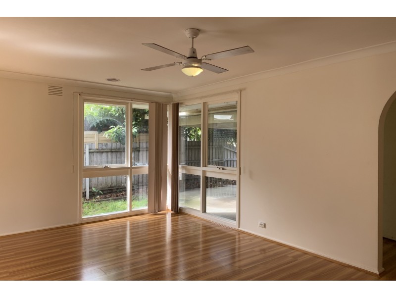 15 Binding Avenue, Cranbourne VIC 3977